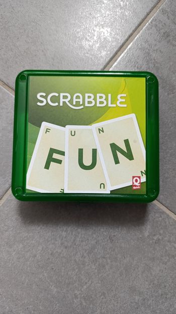 Jeu de société scrabble fun