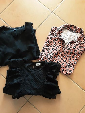 Lot 3 hauts taille S