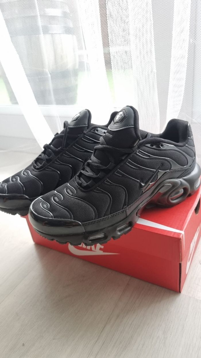 Nike Tn requin 🦈 🦈 🦈 - photo numéro 3