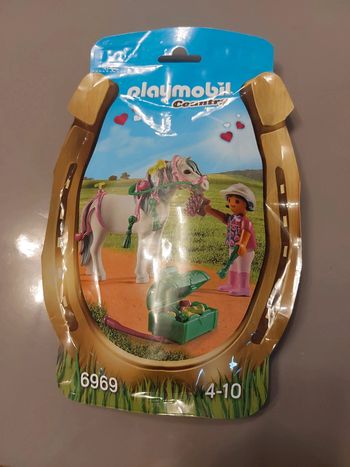 Playmobil country 6969 neuf