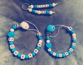 Attache tétines silicone personnalisable