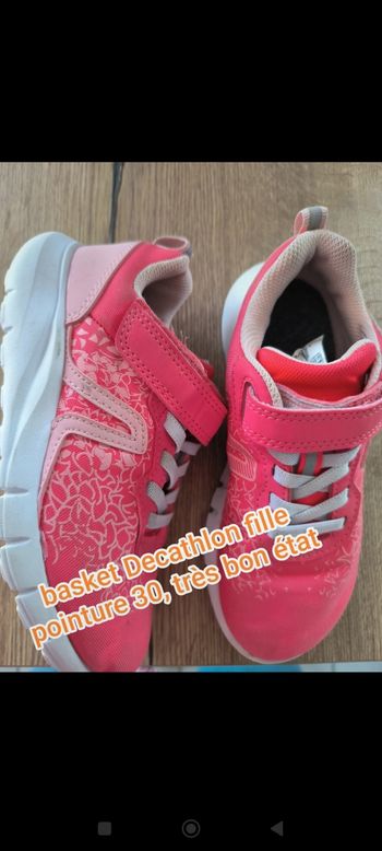 Vend basket fille 30