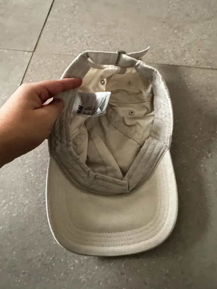 Casquette crème H&M, taille M/L, très bon état - photo numéro 3