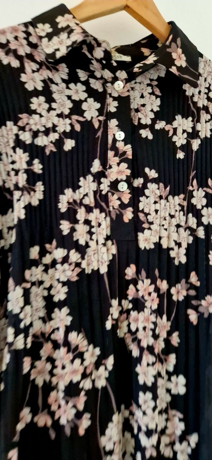 Robe fluide a motif taille M - photo numéro 6