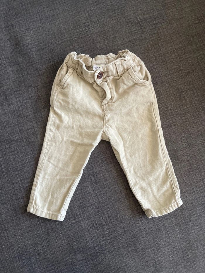 Pantalon en lin tape à l’œil