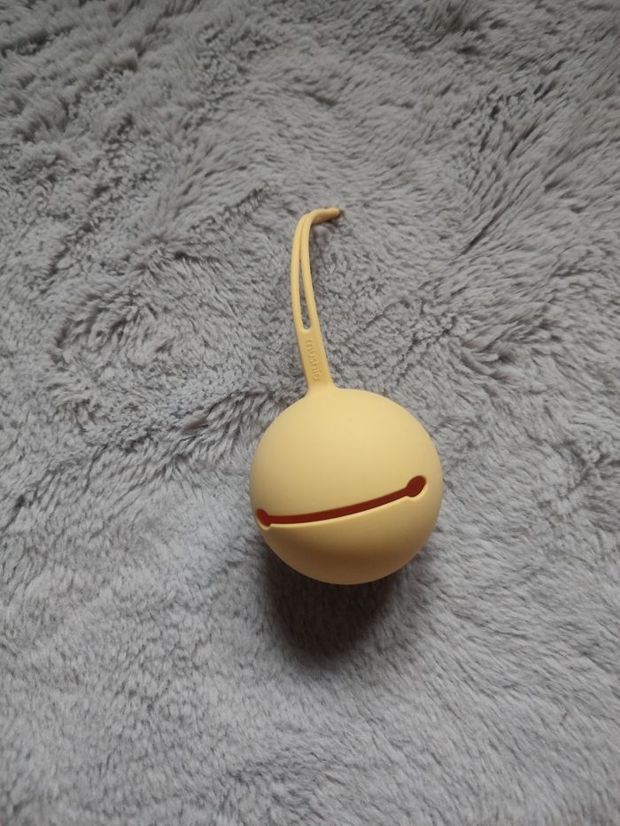 Porte tétine mushie