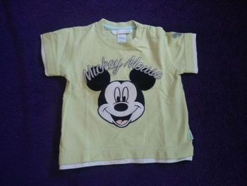Tee shirt Mickey Disney baby taille 6 mois