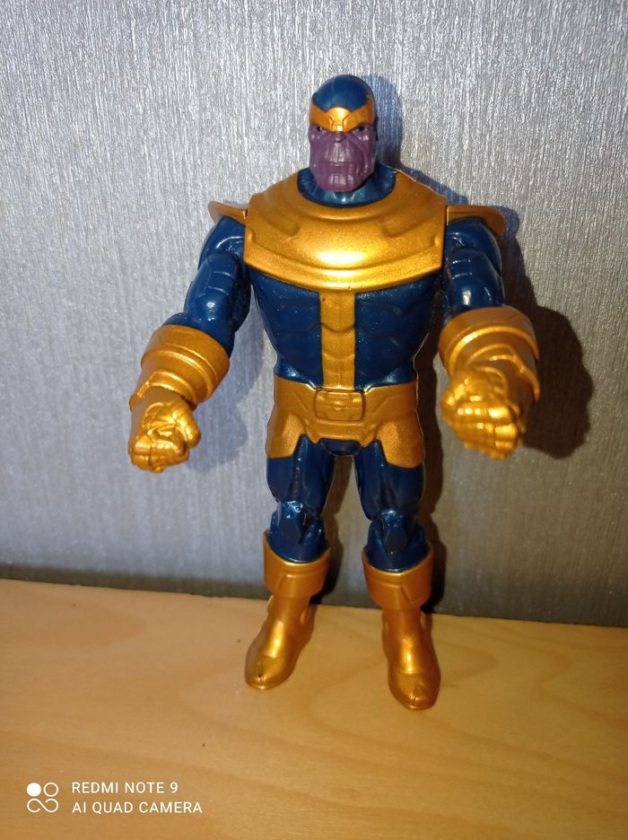 Figurine articulée Thanos, Marvel, NEUF - photo numéro 3