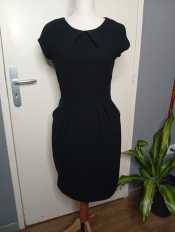 Jolie robe Promod taille M