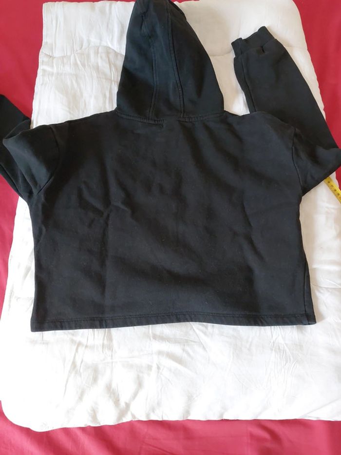 Sweat court à capuche - 15 ans - photo numéro 5