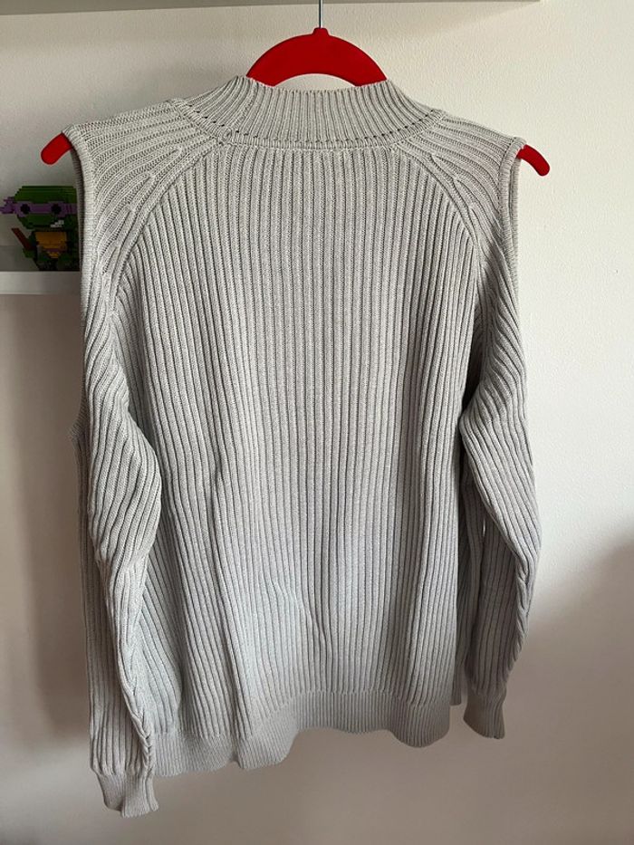 Pull gris - photo numéro 3