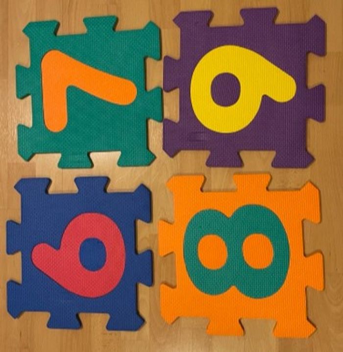 10 dalles tapis puzzle en mousse chiffres 32x32cm - photo numéro 4