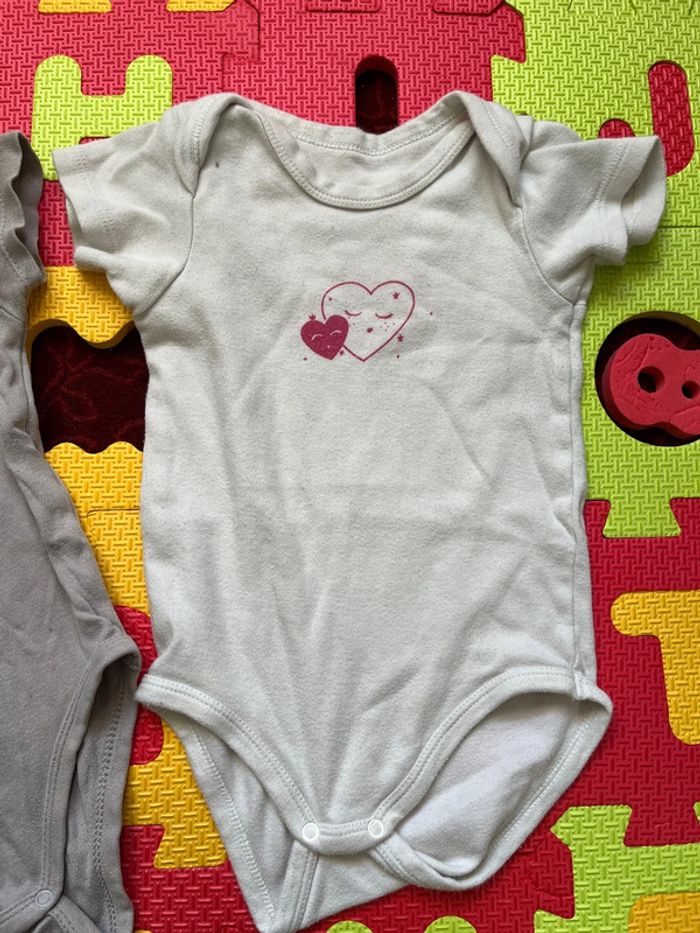 Bodies - photo numéro 3