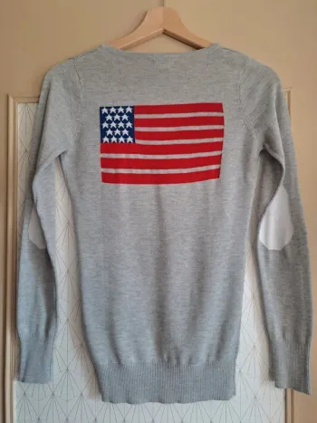 Joli pull Jennyfer 36 tbe peu porté