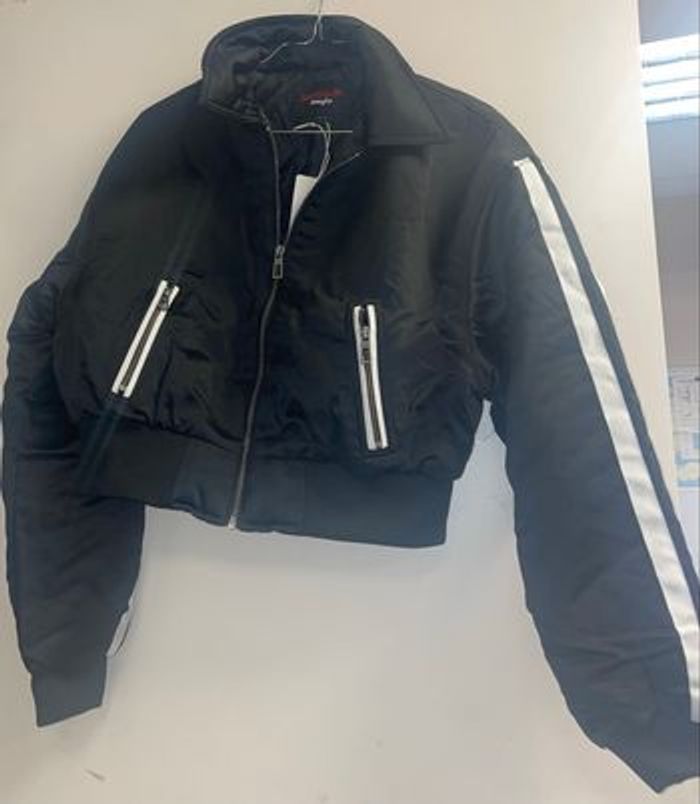 Veste neuve - photo numéro 3