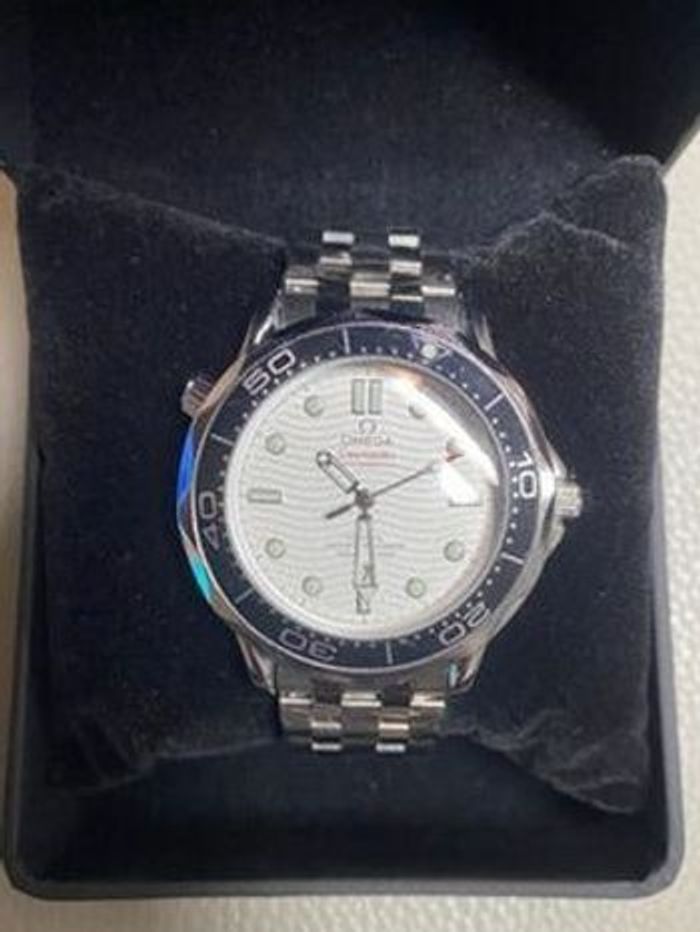 Montre Omega Seamaster