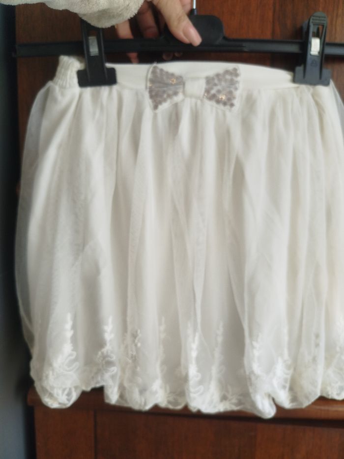 #kytie8ansfille. Jupe boule taille 8 ans - photo numéro 1