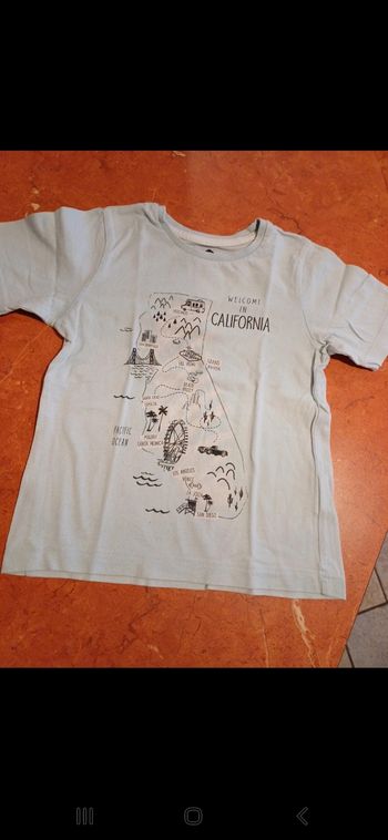 T.shirt garçon taille 3 ans