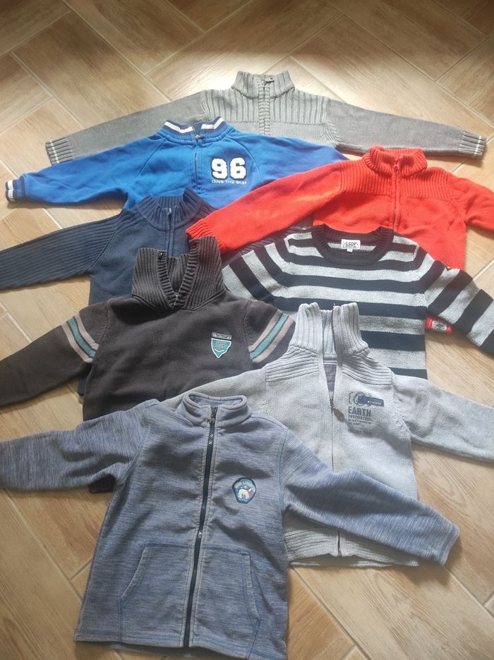 Pull 8ans - photo numéro 2