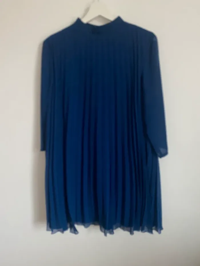 Robe plissée Asos
