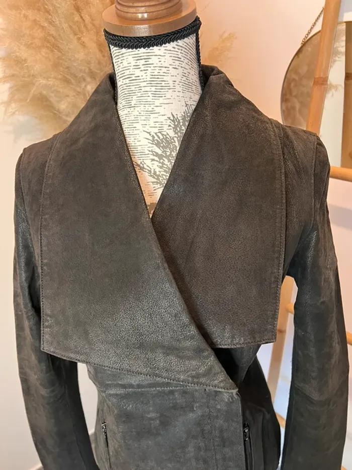 Veste en cuir marron - photo numéro 3