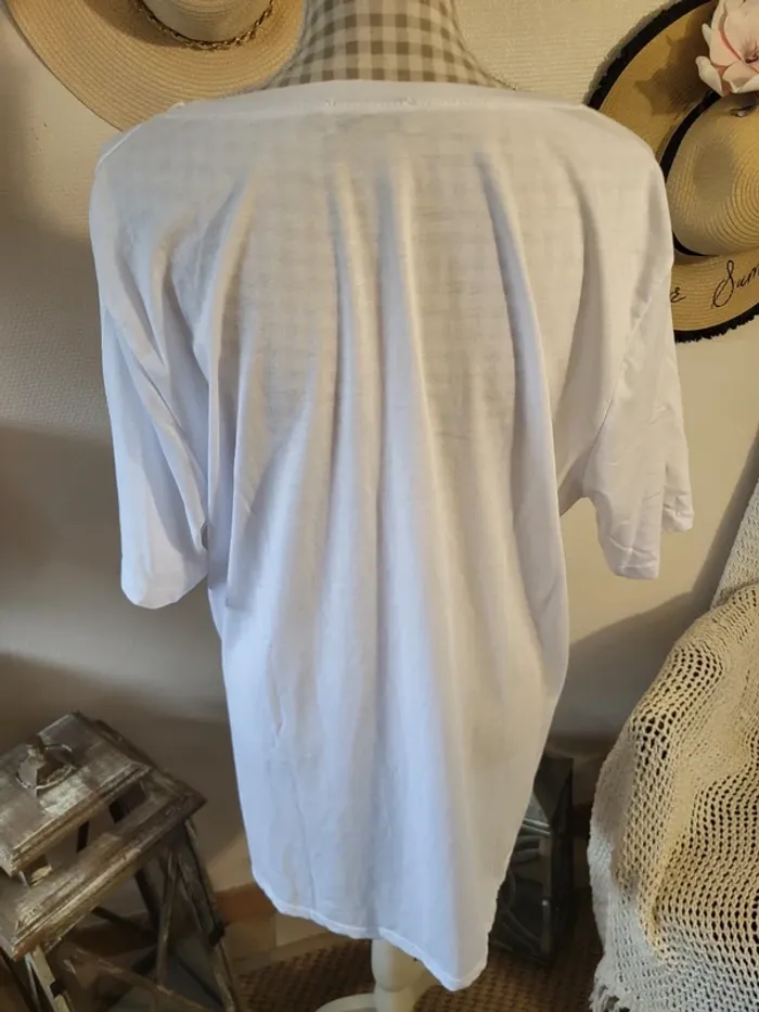 Tee-shirt - photo numéro 4