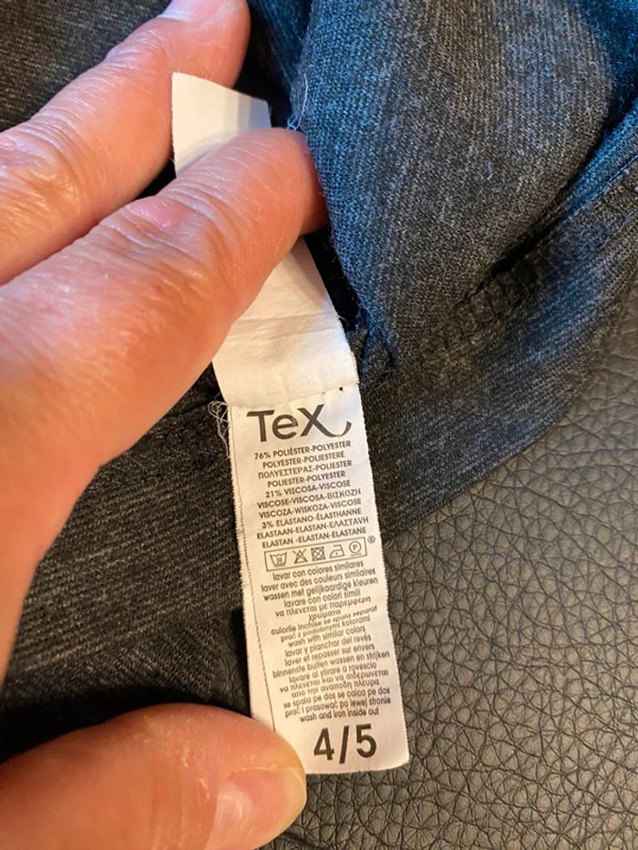 Robe Tex 🌸 4-5ans - photo numéro 4