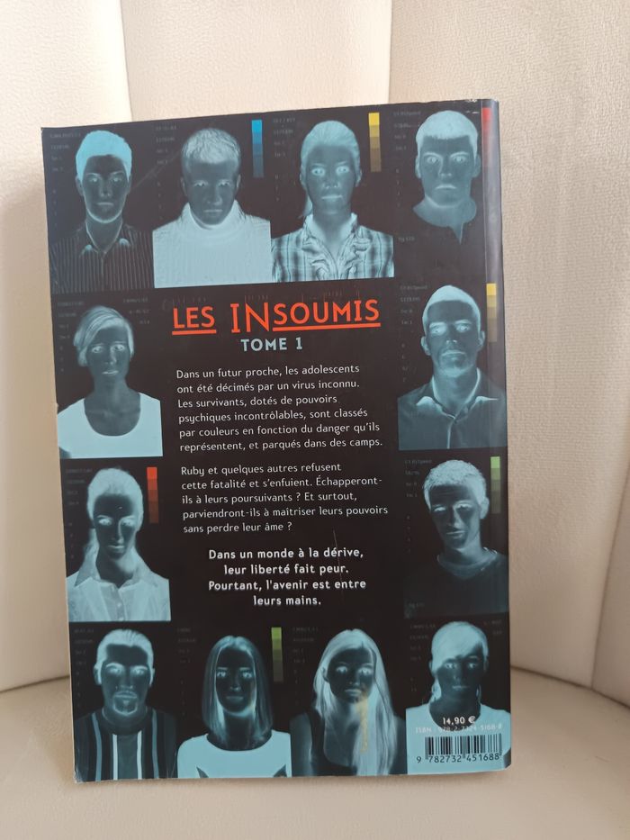 " Les Insoumis " Tome 1 - photo numéro 2