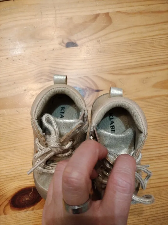 Chaussures doré - photo numéro 2