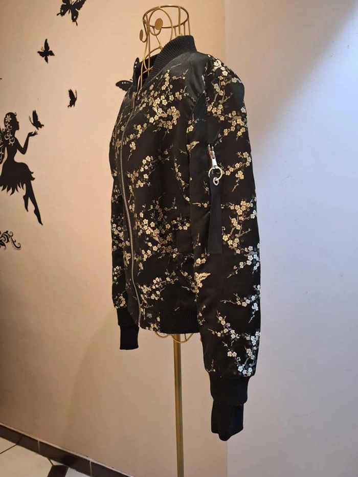 Veste bombers brodée - Sixth June - photo numéro 2