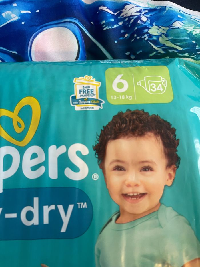 Pampers taille 6 - photo numéro 2