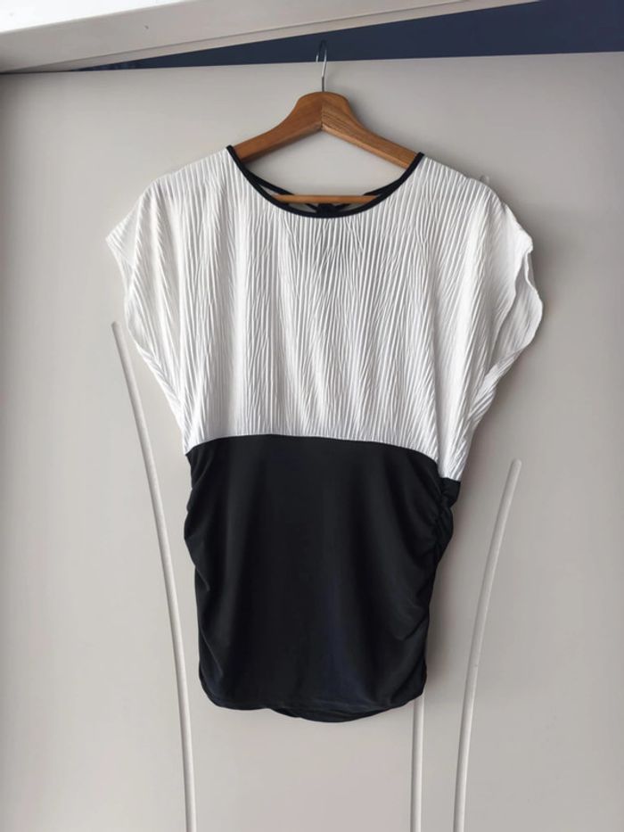 top noir et blanc