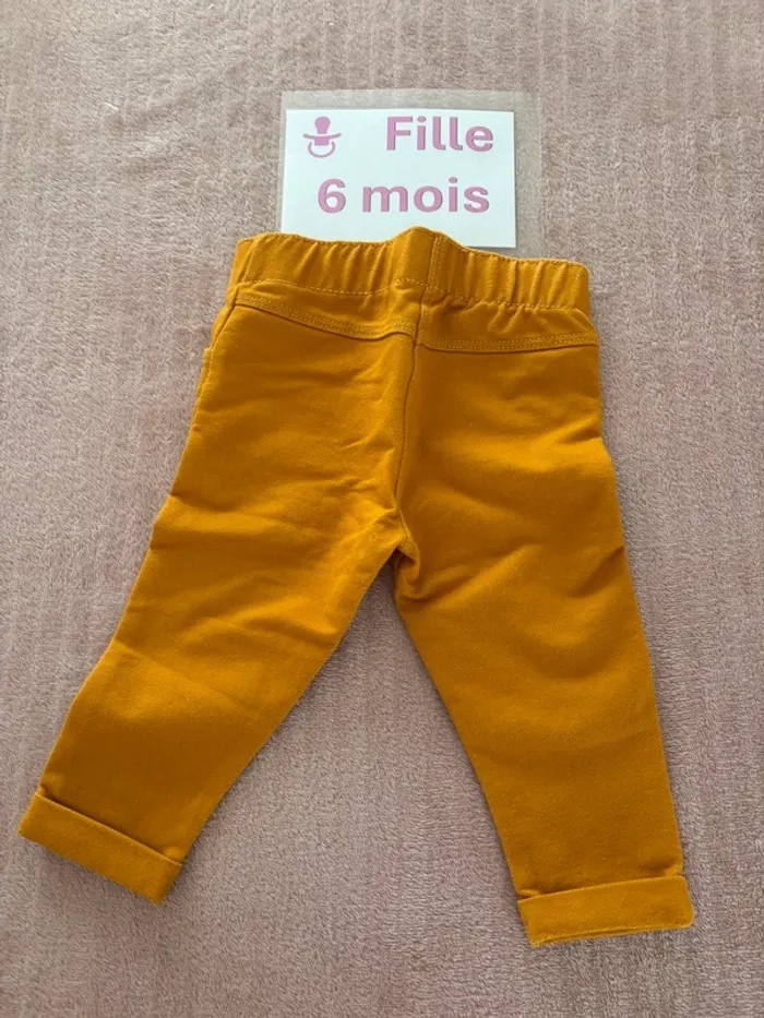 Pantalon 6 mois - photo numéro 2