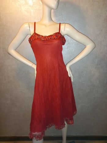 robe rouge tulle et dentelle rouge et cuivre taille 40