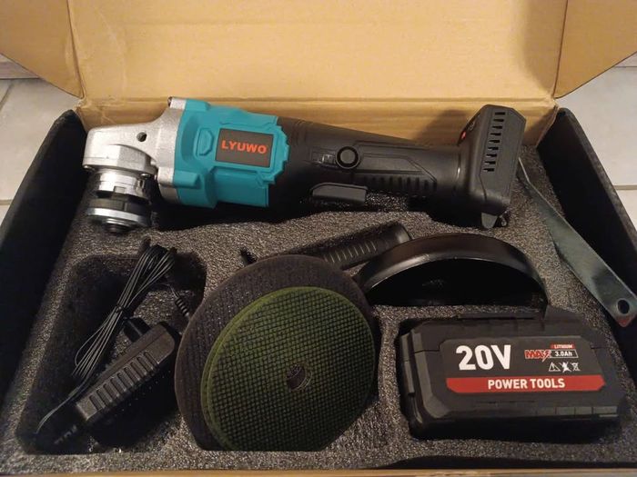 [NEUF] Meuleuse sans fil 20V - 40 N.m - jamais utilisée - photo numéro 2