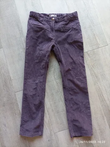 Pantalon velours prune 7/8 ans