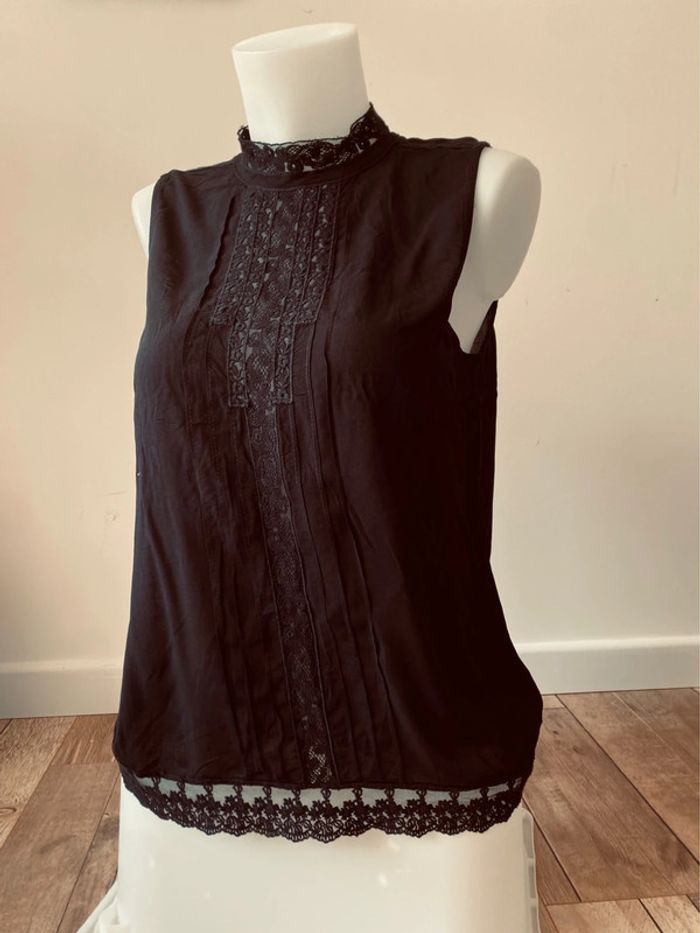 Blouse sans manche dentelle - photo numéro 2