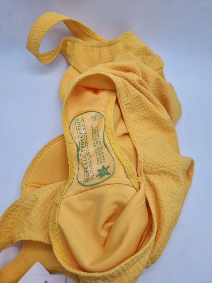 Simone Pérèle Maillot de bain 1 pièce sans armature - Jaune Mimosa - photo numéro 8