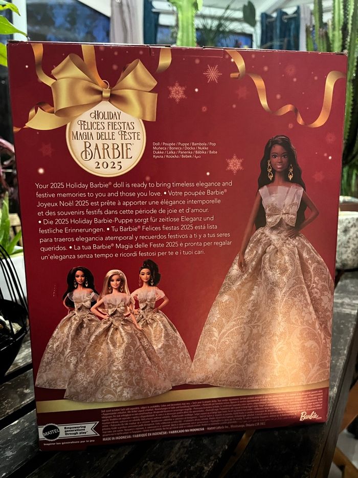 Barbie joyeux Noël 2025 afro neuf - photo numéro 4