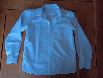 Chemise blanche neuve 8 ans