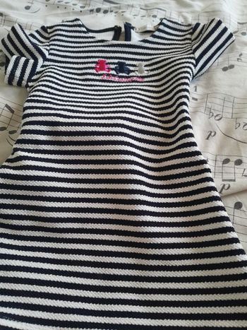 Robe 24 mois