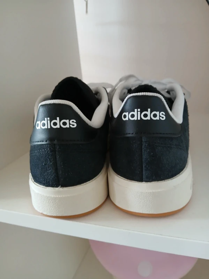 Adidas  CAMPUS 00s taille 43 - photo numéro 4