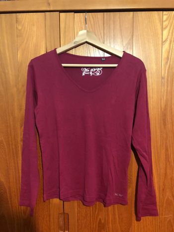 T-shirt manches longues col V rose foncé