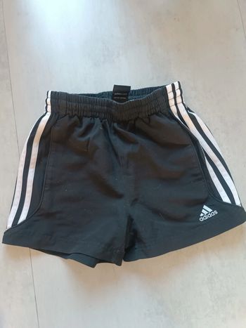 Short adidas 8 ans