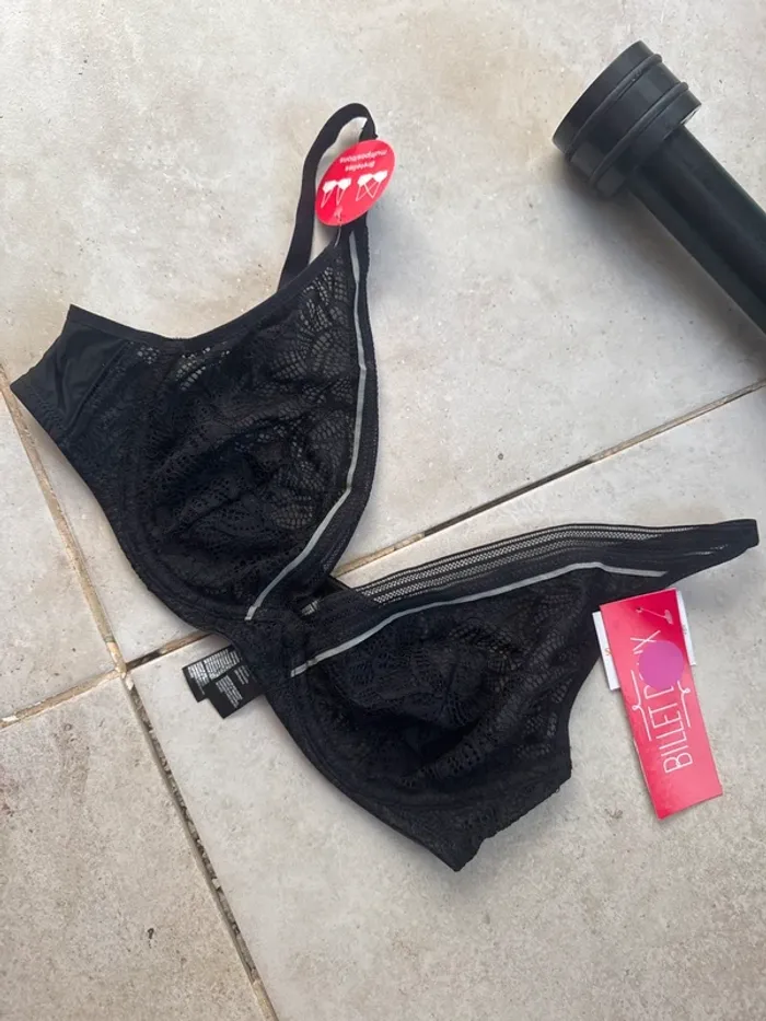Soutien-gorge Billet Doux taille 90c neuf - photo numéro 2