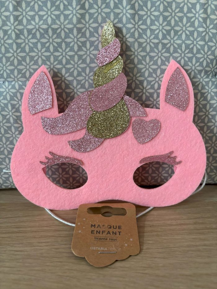 Lot de 2 Masques "Licornes" - photo numéro 2
