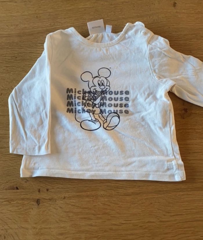 TEE shirt Mickey