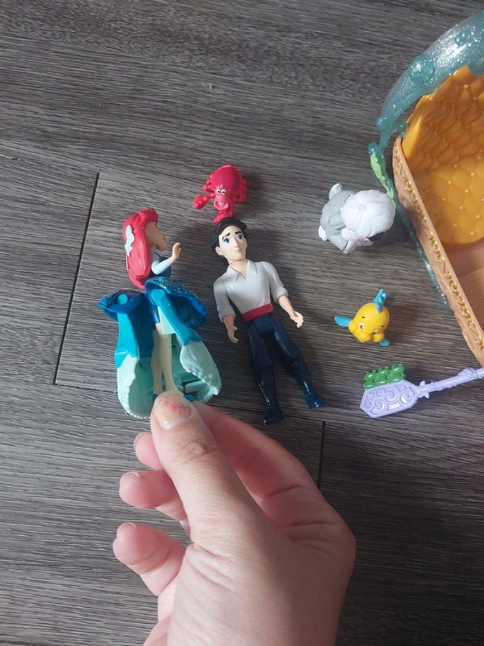 Figurine ariel et eric - photo numéro 4