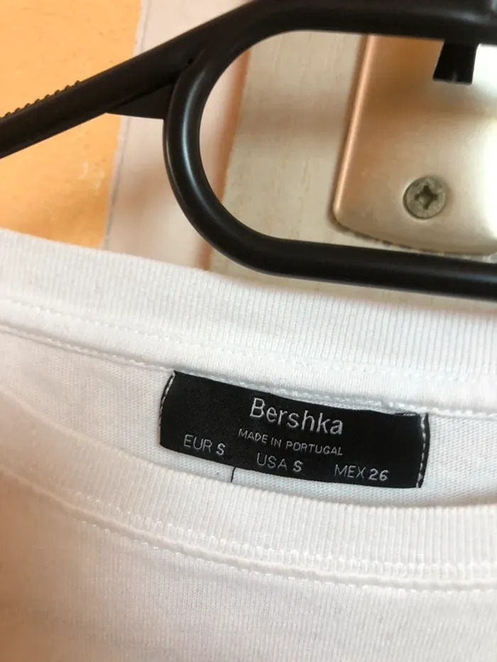 T-shirt Bershka minnie disney (blanc), S / 36 / 8 - photo numéro 4