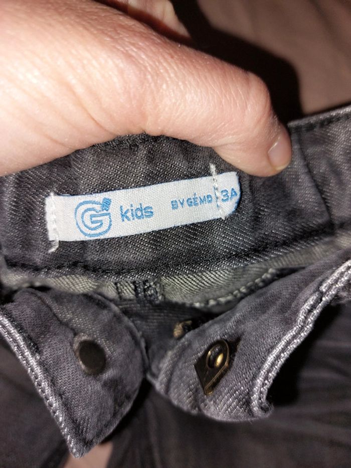 Lot 3jeans 3ans - photo numéro 2